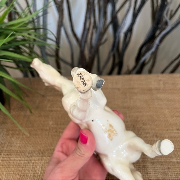 Vintage Ceramic White Horse - Picture 8 of 9